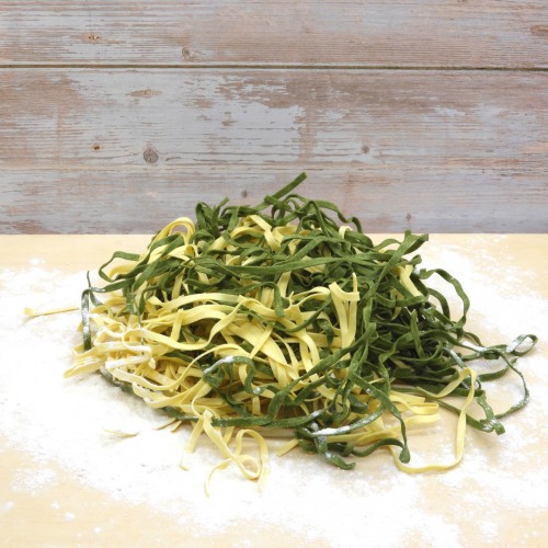 Tagliatelle Paglia e Fieno Fresche Bologanmi
