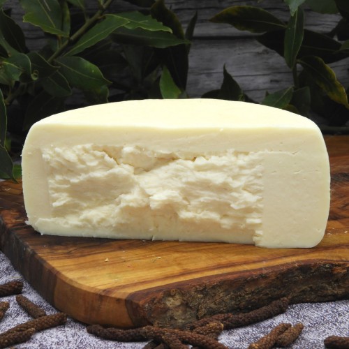 Caciotta Vegetariana Caseificio Maremma