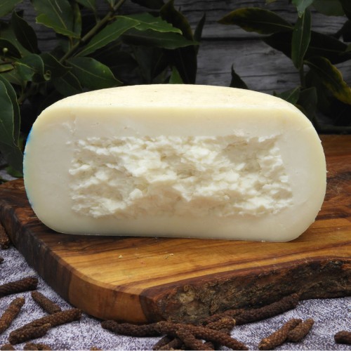 Pecorino Toscano DOP Caseificio Maremma