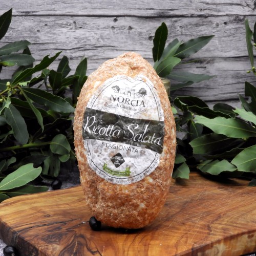 Ricotta Salata Stagionata Il Caseificio di Norcia 